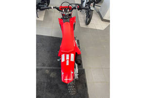 Prêt à être expédié : 2026 CRF 125F - Product Image 2