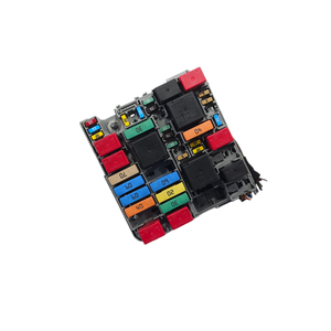 Portafusibili Unità di Controllo ALFA ROMEO Giulietta Serie (940_) 52028777 552 80 444, 940 C1.000, 940 C5.000 Diesel 1600 (13>16) - Product Image 1