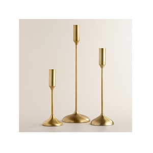 Bougeoir en aluminium fait à la main pour salon décor à la maison chandelier moderne pour décor de noël Table à manger bougeoirs - Product Image 1