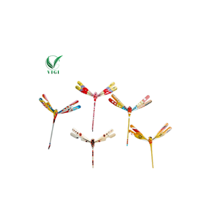 Artesanía artesanal de libélula de bambú con diseños detallados, perfecta para el hogar y los mercados de regalos - Product Image 1