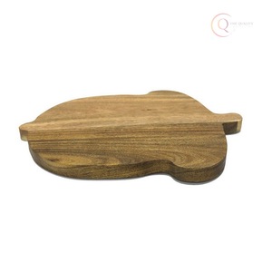 Tabla de Cortar de Madera Profesional para Servicios de Catering |   Tabla de Cortar Antibacteriana, Ecológica y Duradera, Apta para Lavavajillas - Product Image 4