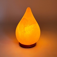 Lampe de sel de l'Himalaya artisanale Rosa USB de 750g, sculptée en forme de goutte, avec lumière LED RGB 1W, base en bois, fabriquée au Pakistan, pour bureau, 5m²