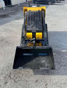 ENVÍO GRATUITO DIGGIT SCL850 Mini Cargadora Compacta con Certificación EPA y CE, Cilindro Hidráulico Eaton, Motor Principal, Bomba, Caja de Cambios, Engranaje, PLC - Product Image 3