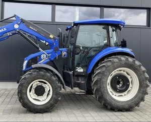 Tracteur agricole à roues New Holland de haute qualité, 70 ch, 4 roues motrices. - Product Image 2
