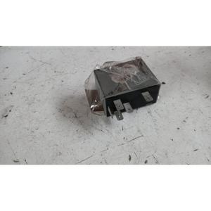 UNIDAD DE CONTROL DE RELÉ ALFA ROMEO 33 Serie Saloon (86>95) 28 0051 126BF7 Gasolina - Product Image 4