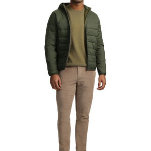 Veste d'hiver pour homme en duvet léger de haute qualité personnalisée avec impression de logo, couleur verte, 2026 - Product Image 4