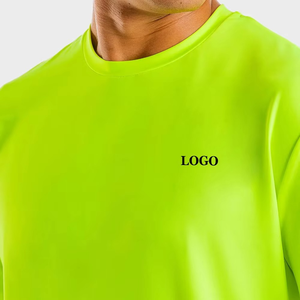 Camiseta de corte regular en blanco con estampado personalizado de moda de alta calidad, camiseta de manga corta de poliéster para hombre, transpirable, anticontracción, antibolitas - Product Image 4