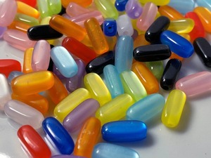 Women's Unique Ultra Shiny Resin Stone <b>Beads</b> Necklace Handmade with Customizable Color and Size Indian Origin - Product Image 1