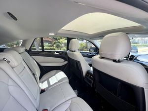 Gran Oferta: Mercedes-Benz GLE 450 AMG Coupé 2016 Usado, Impecable, Listo para Enviar - Product Image 5