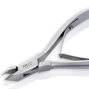 OMI CB-202 Juego de manicura y pedicura Cortaúñas de acero inoxidable y removedor de cutículas Uso en salón Embalaje de gel Tipo de belleza para el cuidado de los pies - Product Image 1