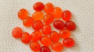 หินคาร์เนเลี่ยนทรงวงรีสีส้มธรรมชาติขนาด8x10มม. หินหลังเรียบทรงหลวมอัญมณีขัดเงารูปไข่สำหรับงานประดิษฐ์ทำด้วยตัวเอง - Product Image 4
