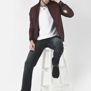 OEM ODM cremallera estilo sólido color granate chaqueta de bombardero último diseño 100% tela de poliéster de cuello alto chaqueta de bombardero de los hombres - Product Image 6