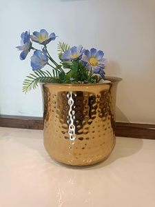 Maceta de metal martillado dorado de calidad superior para decoración de restaurante de jardín interior a bajo precio - Product Image 5