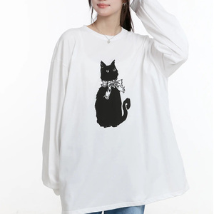 เสื้อยืดแขนยาวผู้หญิงทรงโอเวอร์ไซส์ลายกราฟิก เสื้อผ้าลำลองแนวสตรีทแวร์ เสื้อแขนยาว ผู้ผลิตเสื้อผ้าสั่งทำ ขายส่งจำนวนมาก - Product Image 1