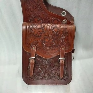 Sac de selle pour cheval le plus vendu, design en cuir durable avec un grand espace de rangement et des sangles robustes pour l'équitation et les voyages. - Product Image 1