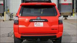 Toyota 4Runner TRD SUV d'occasion à faible kilométrage - Product Image 5