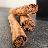 Bâtons de cannelle aromatiques les plus vendus, cannelle entière de haute qualité pour le thé, la cuisine, l'assaisonnement et les desserts en provenance d'Inde