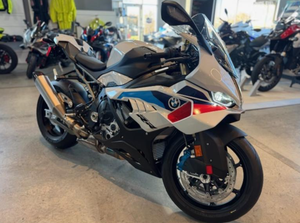 2026 La mejor moto comercial en subasta S1000RR 999cc 205hp (151kW) 13,000rpm. Listo para enviar - Product Image 2