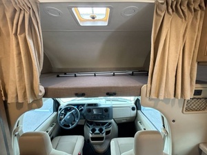Vendeur vérifié pour T-h-o-r Q-u-a-n-t-u-m Se SE28 d'occasion 2021, prêt pour le voyage - Product Image 5