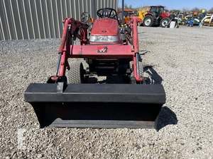 MASSEY FERGUSON GC2300 Tractor Usado - Product Image 3