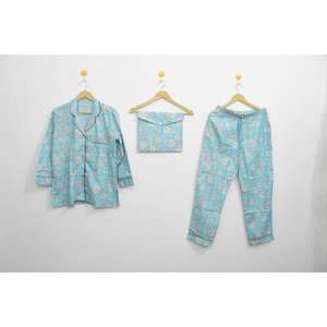 Conjunto de Pijama de Algodón para Mujer en Azul y Verde con Estampado a Mano - Ropa de Dormir Boho, Ropa de Noche Cómoda para Mujer, Precio al por Mayor Premium - Product Image 1