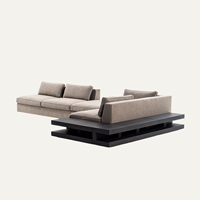 Canapé modulaire extensible en forme de L Amangiri pour usage en entrepôt