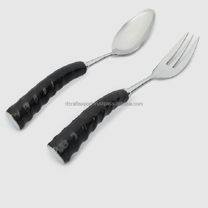 Ensemble de couverts en acier inoxydable noir avec poignée noire pour les couverts de table RF Crafts de l'Inde Idéal pour les cadeaux - Product Image 2