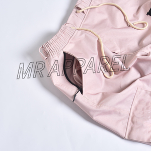 กางเกงกันหิมะแบบกันน้ำและกันความร้อน ปรับแต่งได้ พร้อมเชือกผูกเอว กระเป๋าแบบคาร์โก้ ช่องระบายอากาศ และทรงหลวม - Product Image 4