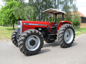 รถตักล้อยาง Massey Ferguson 399 สภาพดีใช้งานได้ พร้อมเครื่องยนต์ Perkins ใช้เชื้อเพลิงเบนซิน  พร้อมมอเตอร์แบร์ริ่งคุณภาพสูง - Product Image 5