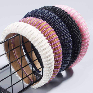 Bandeau brodé de perles de rocaille de haute qualité, écologique, bijoux de mode durables, détail cœur, bandeau brodé de perles de rocaille - Product Image 2