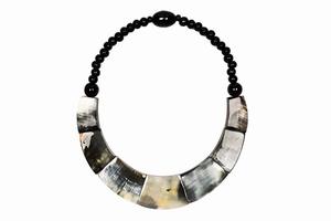 Collier de luxe en corne de buffle fait à la main, bijoux naturels et durables pour femmes, haute qualité - Product Image 5
