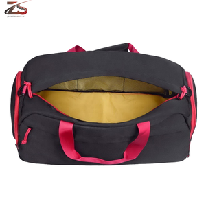 Bolsa de deporte para hombre al por mayor, bolsas de deporte y fitness de moda de Pakistán - Product Image 3