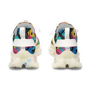 Comode Sneakers Traspiranti in Rete con Motivi Graffiti - Product Image 3
