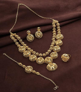 Ensemble de colliers micro-formage, ensemble de bijoux plaqué or pour femme, cadeau pour elle cuivre et laiton, chapado en oro oro laminado - Product Image 1