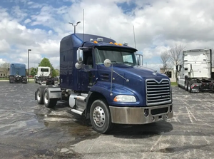 Camión Usado Mack CXU613 2015, VENTA RÁPIDA, 3 Años de Garantía, Listo para Enviar - Product Image 2