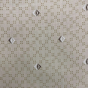 Tissu imprimé en polyester de haute qualité, matériau respirant et doux pour robe à prix abordable auprès du fournisseur indien - Product Image 1