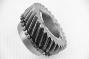 33034-35030 Engrenage de transmission HRC60-62 SCM415 fabriqué à Taiwan pour dents 31T/28T 84x223mm Garantie de 12 mois - Product Image 4