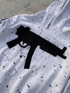 Sweatshirts unis personnalisés unisexes Sweatshirts à capuche d'hiver brodés OEM pour hommes Polyester coton vierge vente en gros du fabricant - Product Image 2