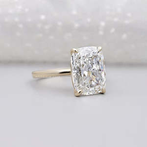 Anillo de compromiso solitario de diamante de laboratorio certificado por IGI con engaste de 4 puntas, nuevo anillo solitario con corte cojín - Product Image 2