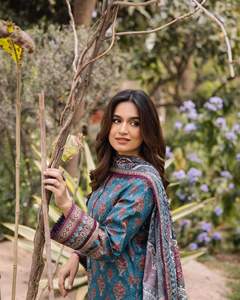 Colección 6045 de Vestidos de Diseñador Indio y Pakistaní, Dhoti Punjabi y Salwar Kameez de Bollywood, para Bodas y Fiestas, para Mujer - Product Image 1