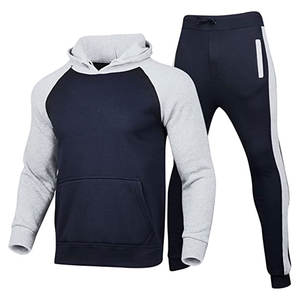 Vente en gros de survêtements de sport personnalisés de haute qualité pour hommes, design élégant et chaud pour l'hiver avec col à capuche - Product Image 1