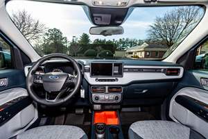 Maverick XLT AWD 2021, Motor Ecoboost de 2.0 Litros, Tracción en las Cuatro Ruedas, Equipamiento de Alta Gama - Product Image 3