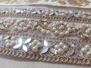 Lacets sur mesure brodés avec miroir perlé et pailleté et à motifs floraux idéaux pour les créateurs de costumes pour la revente - Product Image 5