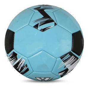 Ballon de football cousu à la machine en PVC de 2.7mm de qualité d'entraînement de taille 3 avec pompe de football pour l'entraînement et la promotion - Product Image 5