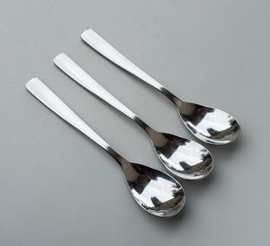 Ensemble de 3 cuillères en acier inoxydable élégantes et durables, finition miroir, pour les rassemblements en plein air et en intérieur, service de table - Product Image 1