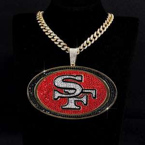 Colgante Personalizado de los 49ers del Campeonato de la NFL, Super Grande, Plata 925 con Baño de Rodio/Oro de 14K, Moissanita Negra y Roja, Estilo Hiphop - Product Image 5