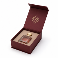 Boîte cadeau magnétique rigide pliable personnalisée avec insert en logo métallisé pour l'emballage de flacons de parfum, de pots de bougies et de colliers