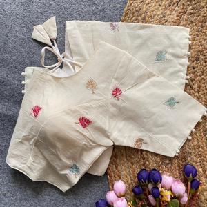 Belle Partywear Pur Khadi Coton Avec Broderie Blouse Fabricant Et Fournisseur De Surat Au Taux Le Plus Bas - Product Image 2