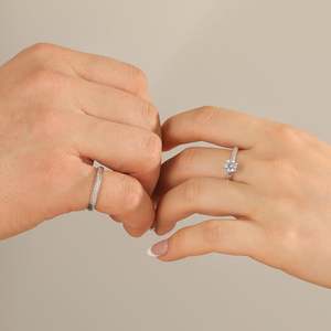 Anillo de Compromiso de Plata de Ley Jeulia con Diseño Trenzado y Brillantes para Pareja - Product Image 4