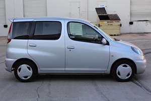 TOYOTA FUNCARGO d'occasion 2000, conduite à gauche/droite - Product Image 2